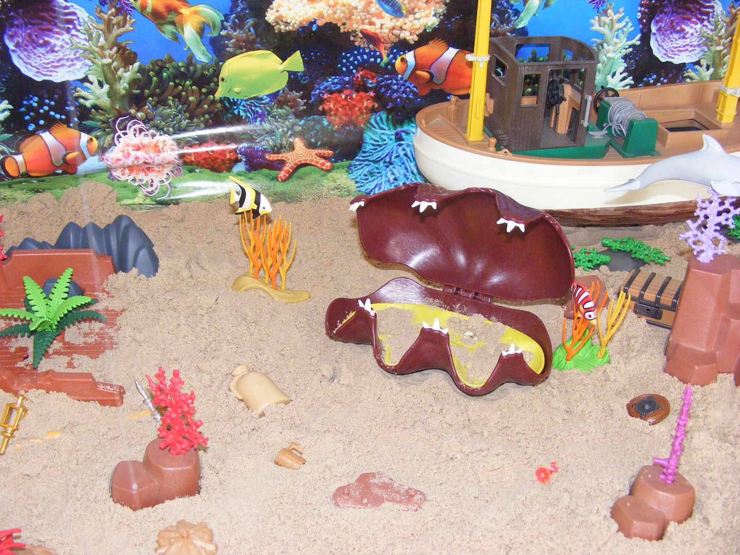 underwater diorama set